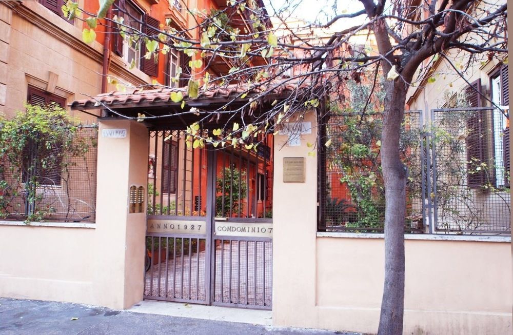 Cento Passi Dal Vaticano Rome Exterior photo
